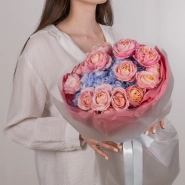 Букет &laquo;Сказочная нега&raquo; - М ( 35 см )