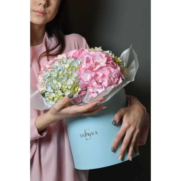 Композиции в коробке «Цветочное кружево» - L (40см)