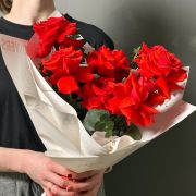 Букет «Восторг любви» -М (40см)